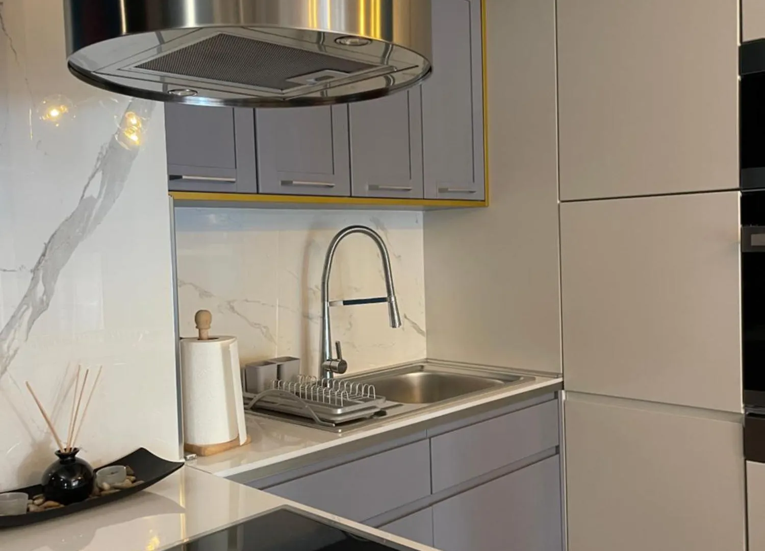 Leonine Das Loft - Spotless, Stylish Luxury Apartment Tirana Albania