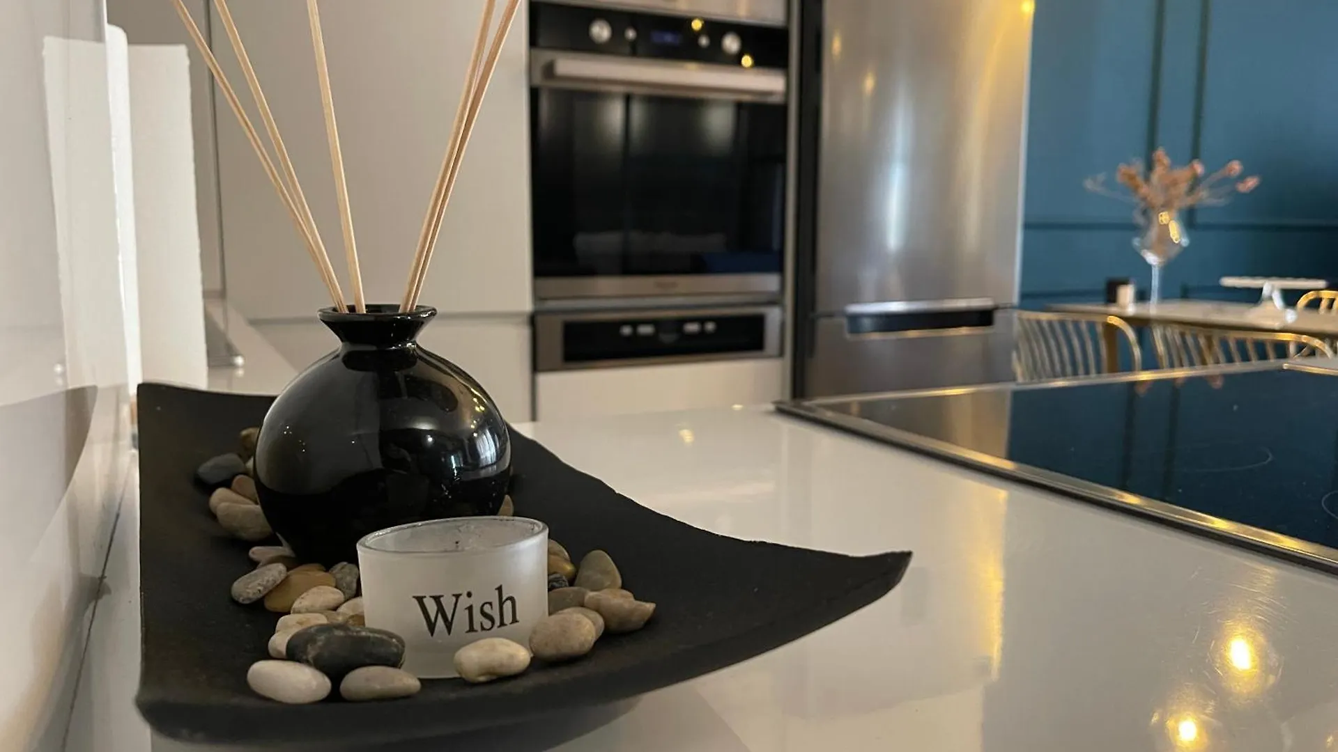 Leonine Das Loft - Spotless, Stylish Luxury Apartment Tirana